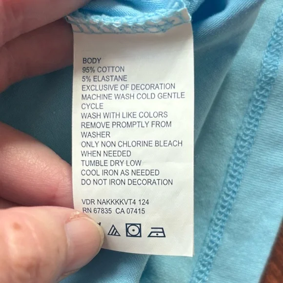 Lot of two Nautica women’s XL short sleeved T-shirts hot pink and baby blue EUC - Picture 6 of 6